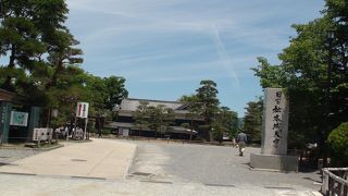 黒塗りの国宝松本城