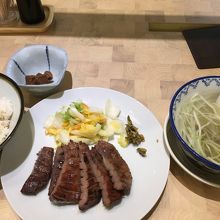 牛タン定食