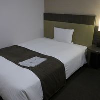 室内の様子　ベッド