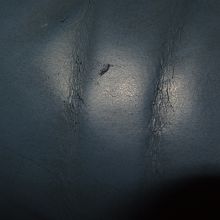 カバーでもしたらと思います。KEは枕カバーがあります。