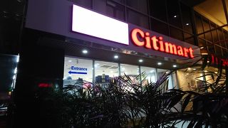 日本人街にあるイオン系のコンビニ