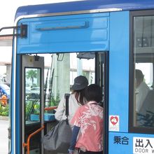 新石垣空港前のバス