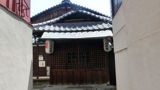 疱瘡よけのご利益で信仰を集めている