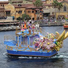 ショー「ファッショナブル・イースター」