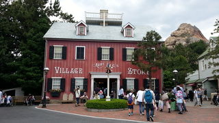 ステラ・ルーのコインケースとスーベニアメダルを購入