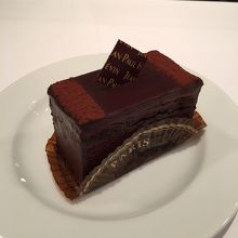 濃厚チョコレートケーキ By Kamuy Tu Sinta ジャンポール エヴァン 東京ミッドタウン店のクチコミ フォートラベル