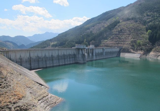 山梨から埼玉（秩父）へ、雁坂トンネルを通って行く