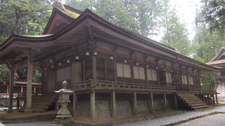 壇上伽藍の奥にあります