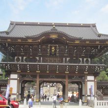 新勝寺の入口です！