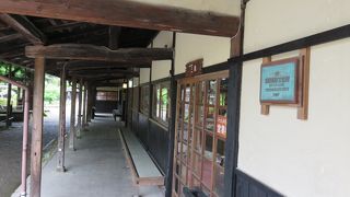 広大な敷地の中・・・