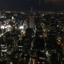 店内から見た夜景