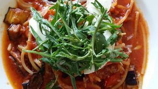 レストランからタージマハルは見えません！