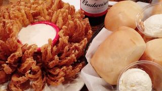 大きなステーキが食べられるお店