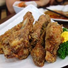 Salted Egg York Ribs　絶品です！