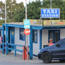 フィラのタクシースタンド(バスターミナル隣り）