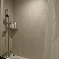 バスタブ広めです