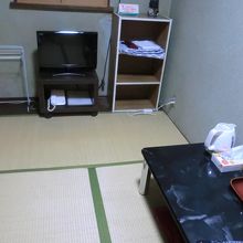 こじんまりですが、綺麗な部屋です。