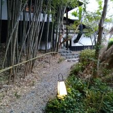 これまた風情のある竹林