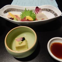 和食会席の刺身及び前菜