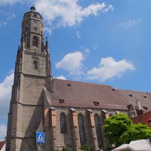 外観。マルクト広場の反対側から撮影。