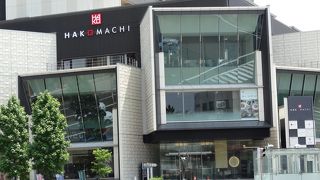 建物も独特です