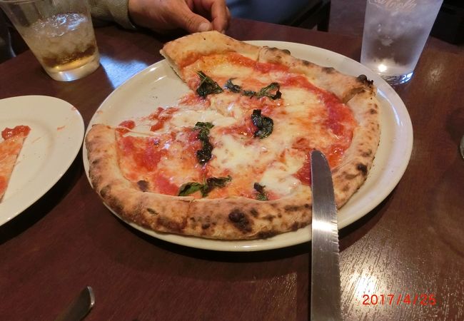 イオンモールの食堂街にあったナポリピザ屋