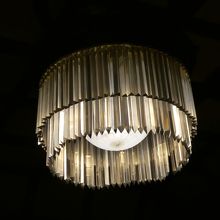 水晶を模した（それとも本物？）照明