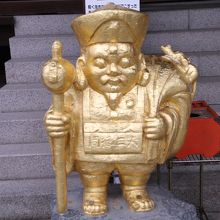 金箔まみれの大黒さま