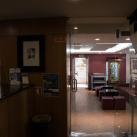 ホテル入ったところ、左手側にフロント