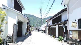 旧北国街道の町並みを楽しめますが、意外と町並みを楽しめる区間は短いです