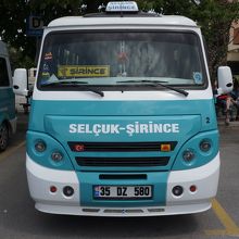 ミニバンでシリンジェ村へ