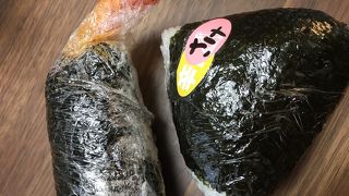 築地でおにぎり