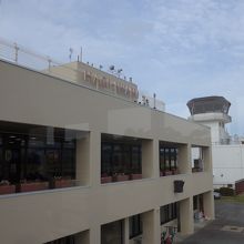 デッキより出口へ向かう途中で撮影