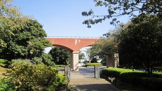 きれいな橋　人はいないけど