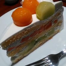 店舗限定のケーキ By ミズーリ ハーブス 丸ビル店のクチコミ フォートラベル