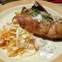 チキンフィレのベーコン巻き