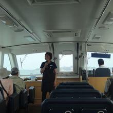 女性販売員のトーク