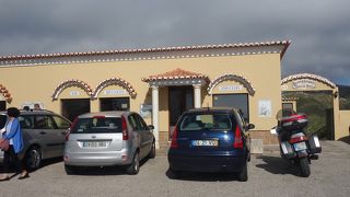 ロカ岬の休憩どころ。ここしかないかな。