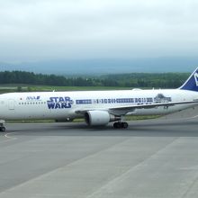 国内線スターウォーズジェット