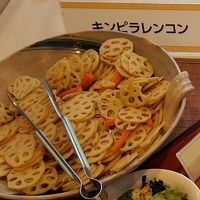 歯ごたえも美味なレンコンのキンピラ（モーニングビュッフェ）