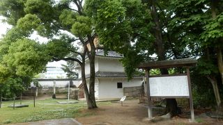 岡山城で現存する二棟の建物の一つ