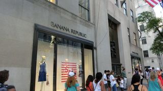 バナナ リパブリック (ロックフェラーセンター店)