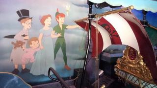 TDLにもあります。　夢のあるフライトアトラクション!