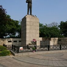 マッカーサー像