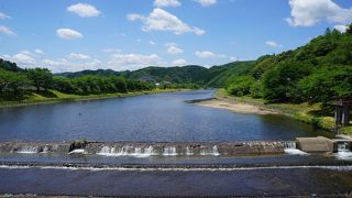 街の人たちが大事にしてきた桜並木