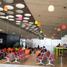 出発ロビー前のくつろげる場所