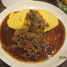 ビーフとソースが美味しかった。