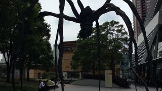 賑わっています