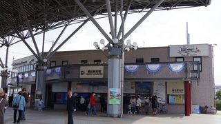 ミシガンクルーズ出港はこちらから!　京阪の浜大津駅からすぐ!