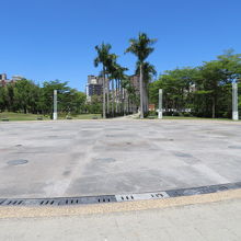 駅前の中央公園